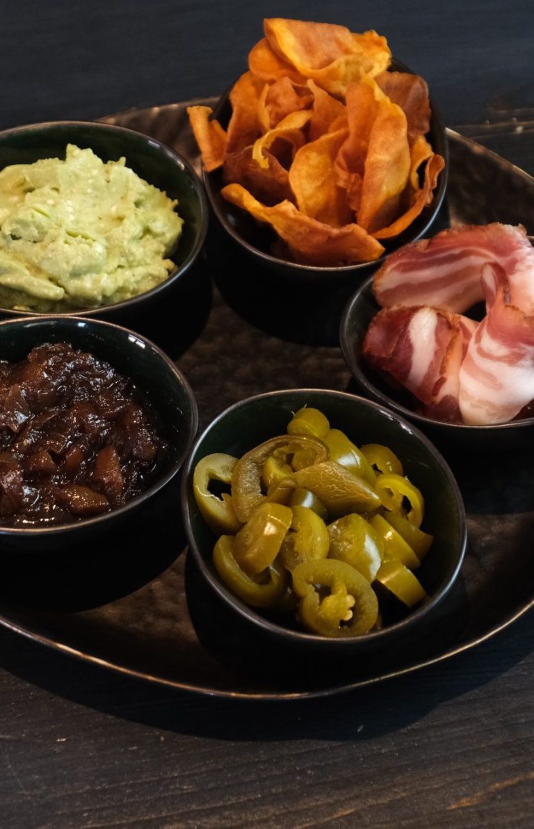 Beispielfoto für die Rubrik: Die Toppings. Burger auf dem Foto: Hempels